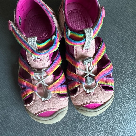 Keen seacamp 2 Pink and Rainbow Kids Sandals - Picture 2 of 5